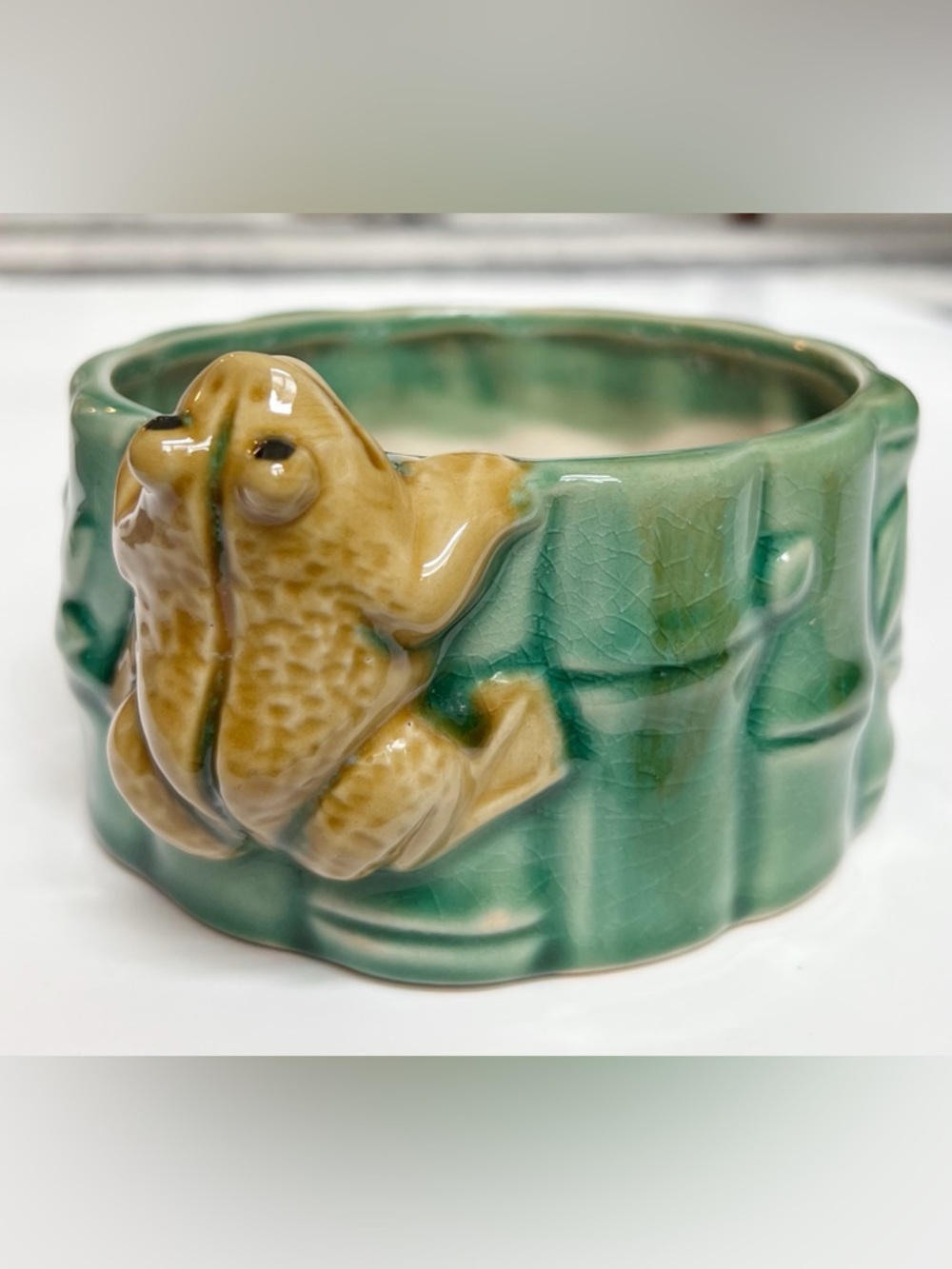 Vintage Costa Farms Green Bamboo Pottery Planter 3D Hanging Frog Garden Patio